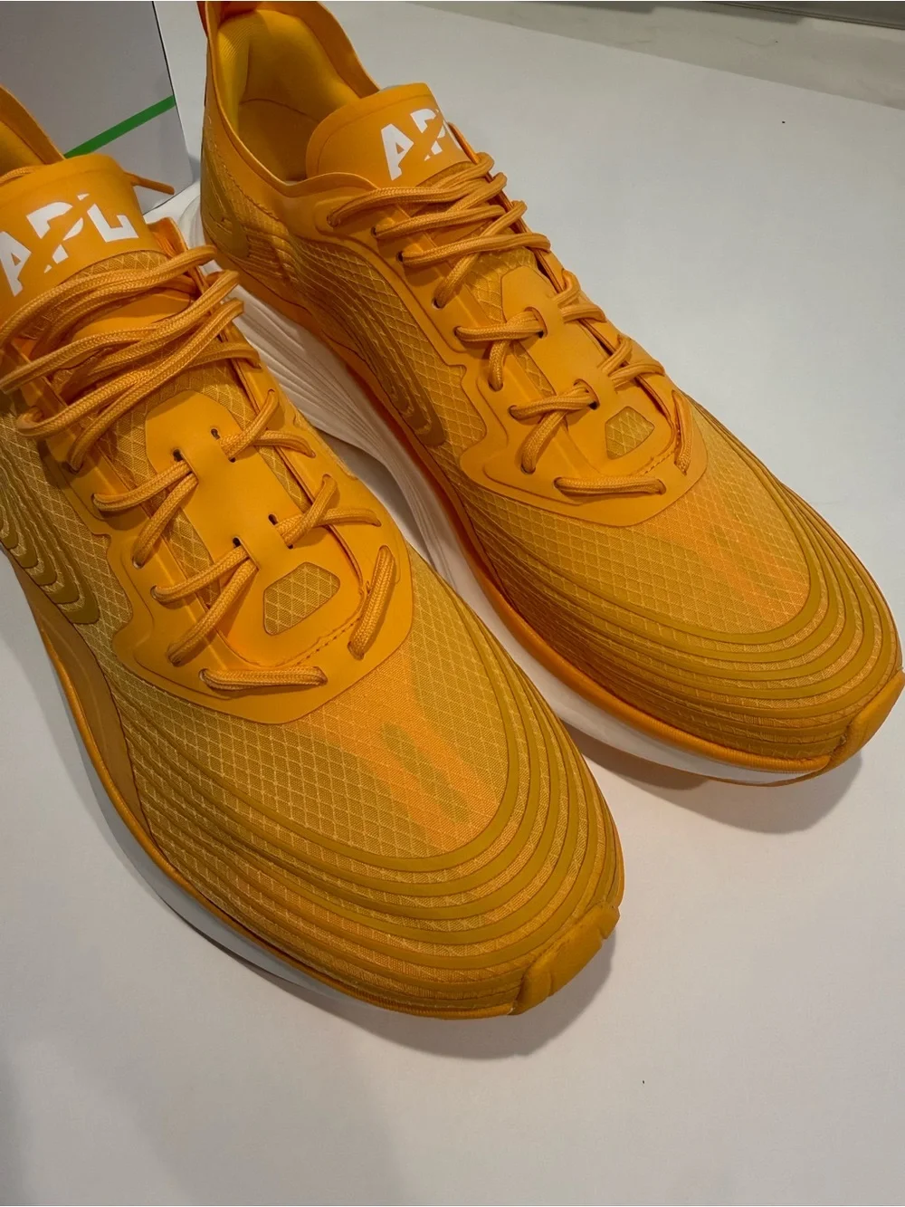 NEW APL Mens Athletic Streamline Orange Mango White Training/Running Sneakers